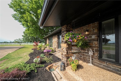 802 Highway 112 N, Pocola, OK 74902 - photo 5