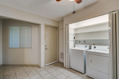 10936 W Santa fe Dr unit 178, Sun City, AZ 85351 - photo 7