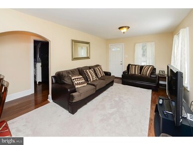 44 S Clinton Ave, Maple Shade, NJ 08052 - photo 2