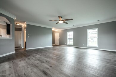 10615 Brookchase Ct, Louisville, KY 40228 - photo 6