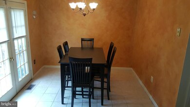 1307 Kings Crest Dr, Stafford, VA 22554 - photo 4