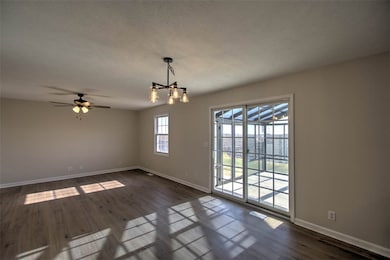 412 E Kennedy St, Maroa, IL 61756 - photo 6