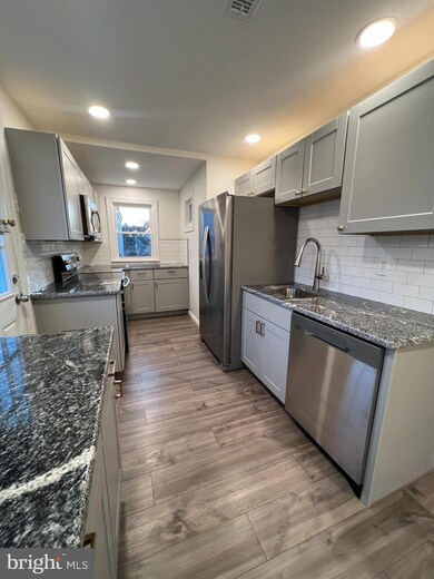 111 Pennewill Dr, New Castle, DE 19720 - photo 3