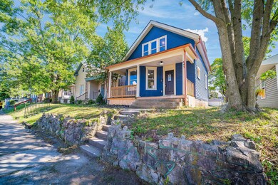 643 Siebert St-3