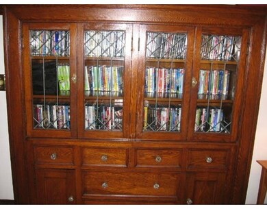 19 Franconia St, Worcester, MA 01602 - photo 4