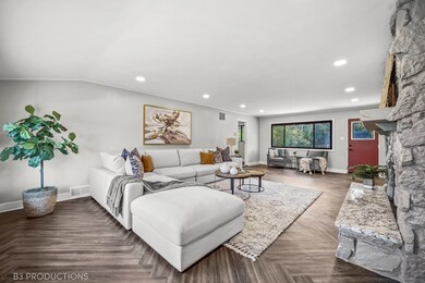 2 E Rocket Cir, Park Forest, IL 60466 - photo 3