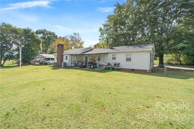 906 Borders Rd, Shelby, NC 28150 - photo 4