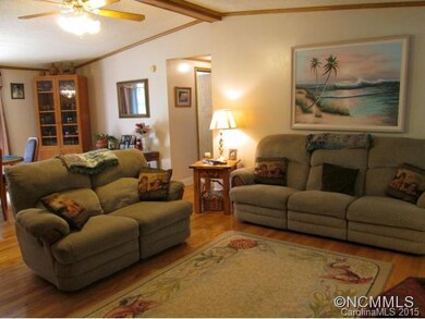 8 Naomi Dr, Hendersonville, NC 28792 - photo 3