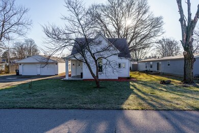 133 S Huston St, Ingalls, IN 46048 - photo 3