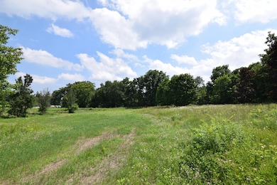 Lot 3 -