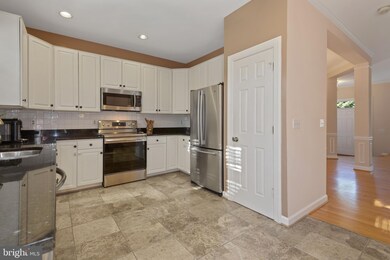 2911 Gettysburg Square, Vienna, VA 22181 - photo 7