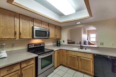 Kitchen (2)