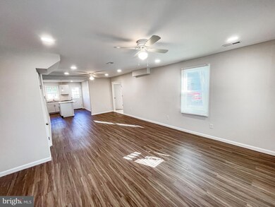 637 Commerce St, Townsend, DE 19734 - photo 5