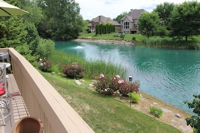 4904 Lone Oak Ct unit 25, Ann Arbor, MI 48108 - photo 5