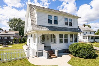 118 Curran Rd, Cumberland, RI 02864 - photo 2