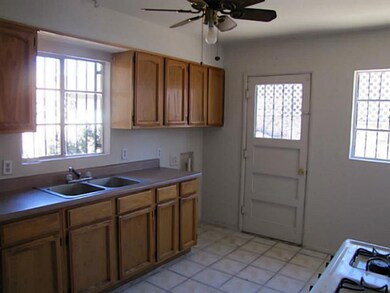 7749 Mustang Ave, El Paso, TX 79915 - photo 5