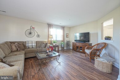 143 Covered Bridge Ct, Sewell, NJ 08080 - photo 2