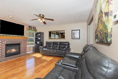 1770 Marshview Ct, Hebron, KY 41048 - photo 5