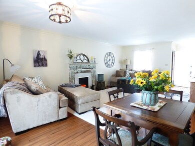 878 Club Cir, Daniels, WV 25832 - photo 5