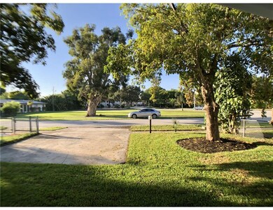 2339 Freedom St, Hollywood, FL 33020 - photo 5