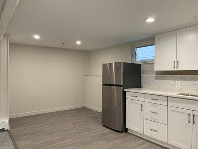 34 Windsor Rd unit G, Medford, MA 02155 - photo 4