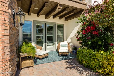 3 charming courtyard