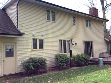 111 W Division Way, Decatur, IN 46733 - photo 5