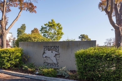 32 Cove Ln, Redwood City, CA 94065 - photo 2