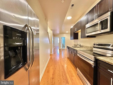 2233 N Camac St unit 2, Philadelphia, PA 19133 - photo 6