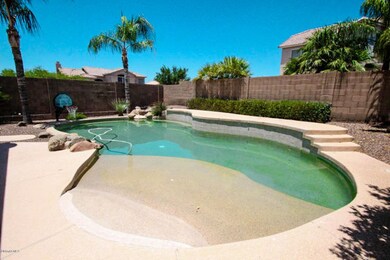 RESORT POOL