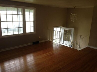 1347 E 51st Place, Gary, IN 46409 - photo 6