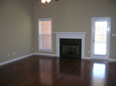 105 Glen Arbor Ln, Warner Robins, GA 31088 - photo 2