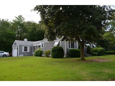 41 Waycross Dr, Warwick, RI 02888 - photo 2