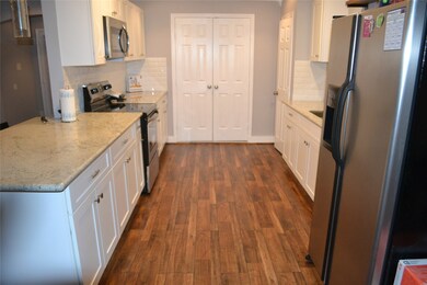 5026 Balkin St, Houston, TX 77021 - photo 3