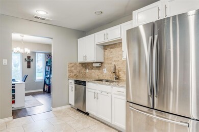 416 Arcadia St, Hurst, TX 76053 - photo 6