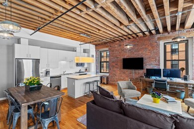 101 Broad St unit 3C, Boston, MA 02110 - photo 2