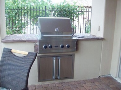 20100502235615473864000000-o