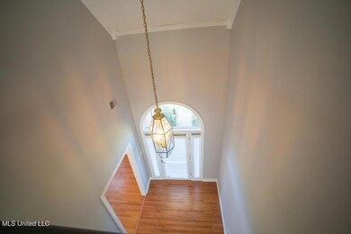 Entry Soaring Ceiling