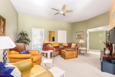 10701 W Wheatridge Dr, Sun City, AZ 85373 - photo 5