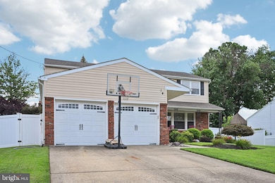 14 N Syracuse Dr, Cherry Hill, NJ 08034 - photo 2