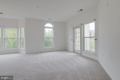 2931 Deer Hollow Way unit 308, Fairfax, VA 22031 - photo 7