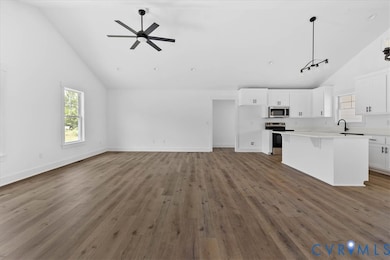 20055 Log Rd, Disputanta, VA 23842 - photo 5