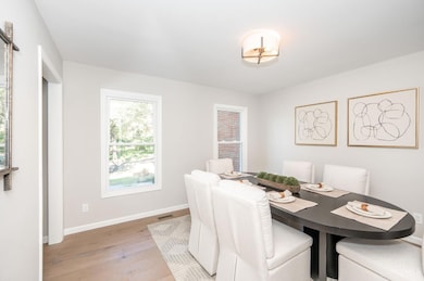 8205 Indian Trail Dr, Cincinnati, OH 45243 - photo 7