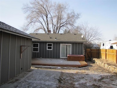 926 SW 14th St, Redmond, OR 97756 - photo 2