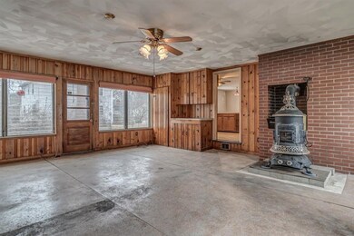 76 E Stark St, Nashua, NH 03064 - photo 4