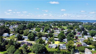 4 Bailey Terrace, Middletown, RI 02842 - photo 4