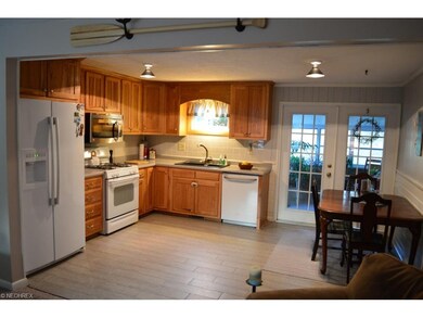 Living to Kitchen and Dining