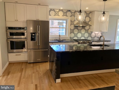 7213 Park Terrace Dr, Alexandria, VA 22307 - photo 5