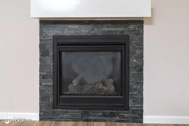 05-Fireplace_ETL9999