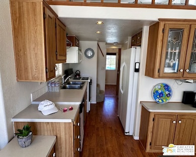 69801 Ramon Rd unit 141, Cathedral City, CA 92234 - photo 7